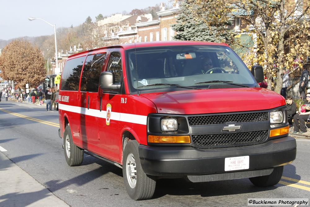 45th Annual Mayors Christmas Parade 2017\nPhotography by: Buckleman Photography\nall images ©2017 Buckleman Photography\nThe images displayed here are of low resolution;\nReprints available, please contact us: \ngerard@bucklemanphotography.com\n410.608.7990\nbucklemanphotography.com\n8284.CR2