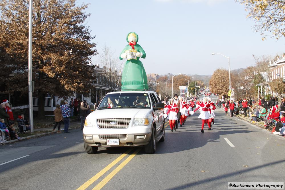 45th Annual Mayors Christmas Parade 2017\nPhotography by: Buckleman Photography\nall images ©2017 Buckleman Photography\nThe images displayed here are of low resolution;\nReprints available, please contact us: \ngerard@bucklemanphotography.com\n410.608.7990\nbucklemanphotography.com\n8392.CR2