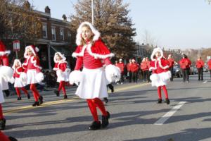 45th Annual Mayors Christmas Parade 2017\nPhotography by: Buckleman Photography\nall images ©2017 Buckleman Photography\nThe images displayed here are of low resolution;\nReprints available, please contact us: \ngerard@bucklemanphotography.com\n410.608.7990\nbucklemanphotography.com\n8401.CR2