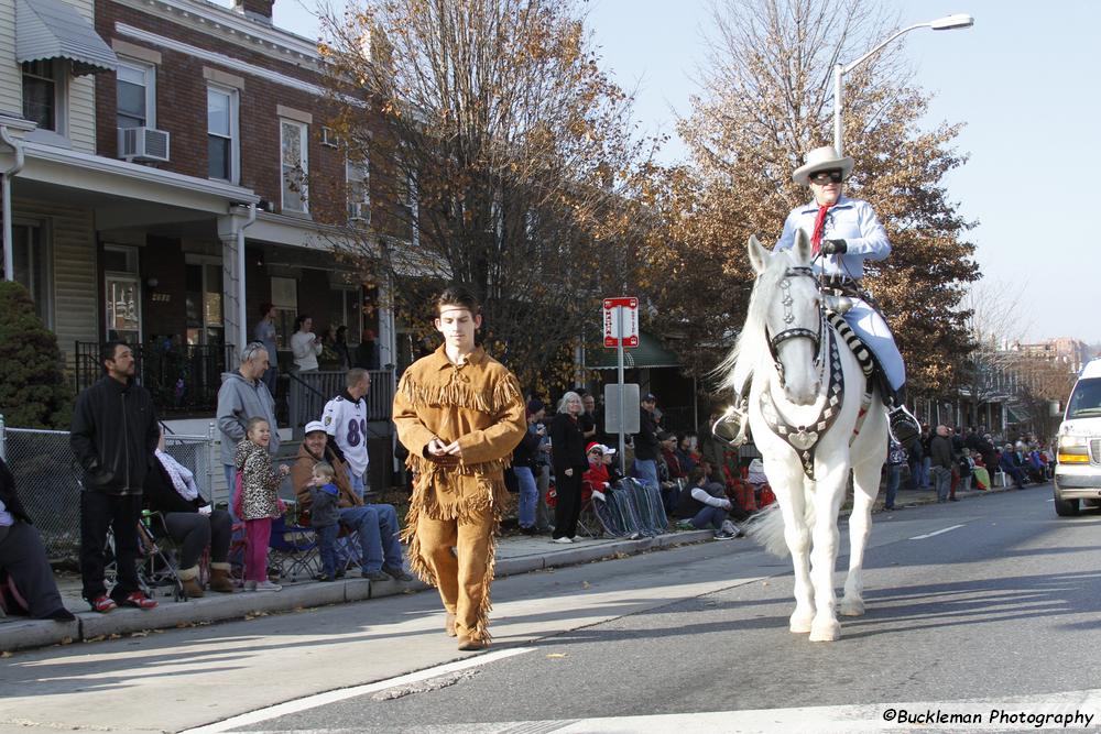 45th Annual Mayors Christmas Parade 2017\nPhotography by: Buckleman Photography\nall images ©2017 Buckleman Photography\nThe images displayed here are of low resolution;\nReprints available, please contact us: \ngerard@bucklemanphotography.com\n410.608.7990\nbucklemanphotography.com\n8450.CR2