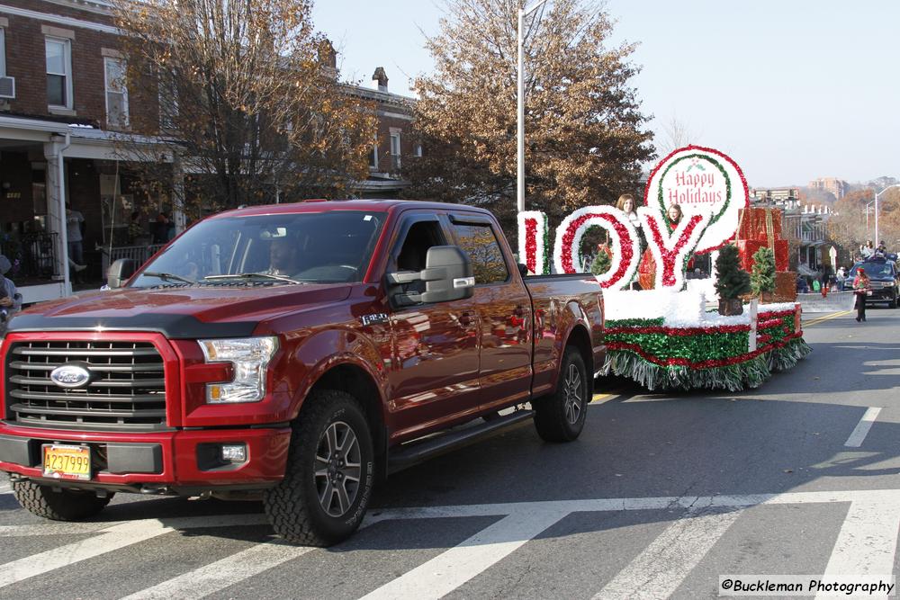 45th Annual Mayors Christmas Parade 2017\nPhotography by: Buckleman Photography\nall images ©2017 Buckleman Photography\nThe images displayed here are of low resolution;\nReprints available, please contact us: \ngerard@bucklemanphotography.com\n410.608.7990\nbucklemanphotography.com\n8472.CR2