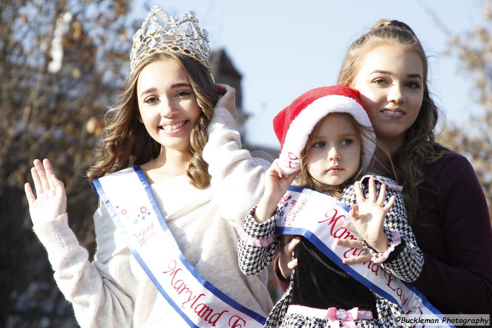 45th Annual Mayors Christmas Parade 2017\nPhotography by: Buckleman Photography\nall images ©2017 Buckleman Photography\nThe images displayed here are of low resolution;\nReprints available, please contact us: \ngerard@bucklemanphotography.com\n410.608.7990\nbucklemanphotography.com\n8484.CR2