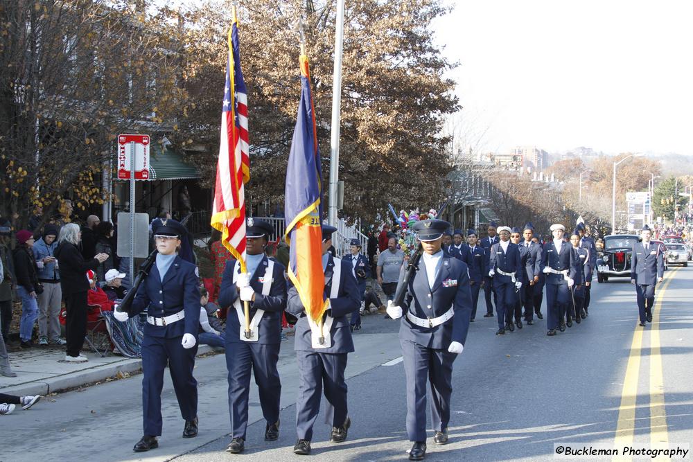 45th Annual Mayors Christmas Parade 2017\nPhotography by: Buckleman Photography\nall images ©2017 Buckleman Photography\nThe images displayed here are of low resolution;\nReprints available, please contact us: \ngerard@bucklemanphotography.com\n410.608.7990\nbucklemanphotography.com\n8519.CR2