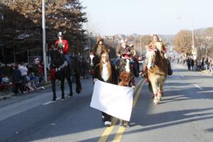 45th Annual Mayors Christmas Parade 2017\nPhotography by: Buckleman Photography\nall images ©2017 Buckleman Photography\nThe images displayed here are of low resolution;\nReprints available, please contact us: \ngerard@bucklemanphotography.com\n410.608.7990\nbucklemanphotography.com\n8567.CR2