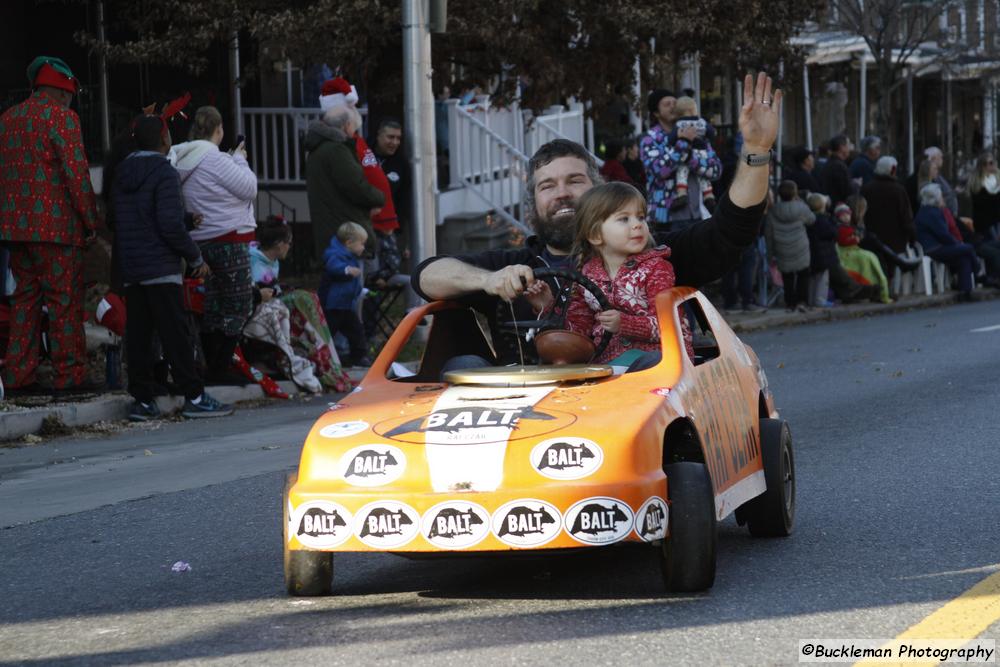 45th Annual Mayors Christmas Parade 2017\nPhotography by: Buckleman Photography\nall images ©2017 Buckleman Photography\nThe images displayed here are of low resolution;\nReprints available, please contact us: \ngerard@bucklemanphotography.com\n410.608.7990\nbucklemanphotography.com\n8571.CR2