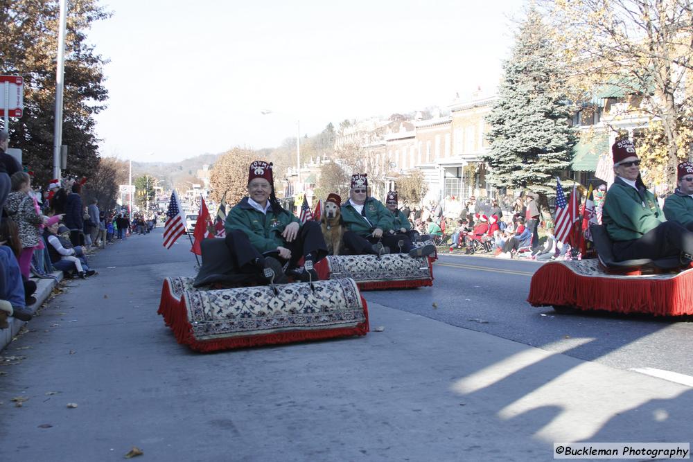 45th Annual Mayors Christmas Parade 2017\nPhotography by: Buckleman Photography\nall images ©2017 Buckleman Photography\nThe images displayed here are of low resolution;\nReprints available, please contact us: \ngerard@bucklemanphotography.com\n410.608.7990\nbucklemanphotography.com\n8627.CR2