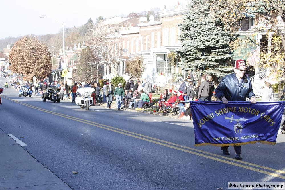45th Annual Mayors Christmas Parade 2017\nPhotography by: Buckleman Photography\nall images ©2017 Buckleman Photography\nThe images displayed here are of low resolution;\nReprints available, please contact us: \ngerard@bucklemanphotography.com\n410.608.7990\nbucklemanphotography.com\n8630.CR2