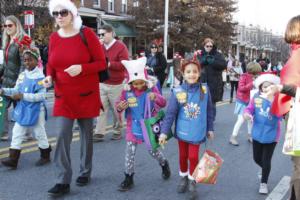 45th Annual Mayors Christmas Parade 2017\nPhotography by: Buckleman Photography\nall images ©2017 Buckleman Photography\nThe images displayed here are of low resolution;\nReprints available, please contact us: \ngerard@bucklemanphotography.com\n410.608.7990\nbucklemanphotography.com\n8698.CR2