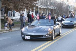 45th Annual Mayors Christmas Parade 2017\nPhotography by: Buckleman Photography\nall images ©2017 Buckleman Photography\nThe images displayed here are of low resolution;\nReprints available, please contact us: \ngerard@bucklemanphotography.com\n410.608.7990\nbucklemanphotography.com\n8710.CR2