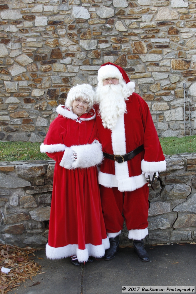 45th Annual Mayors Christmas Parade 2017\nPhotography by: Buckleman Photography\nall images ©2017 Buckleman Photography\nThe images displayed here are of low resolution;\nReprints available, please contact us: \ngerard@bucklemanphotography.com\n410.608.7990\nbucklemanphotography.com\n8003.CR2