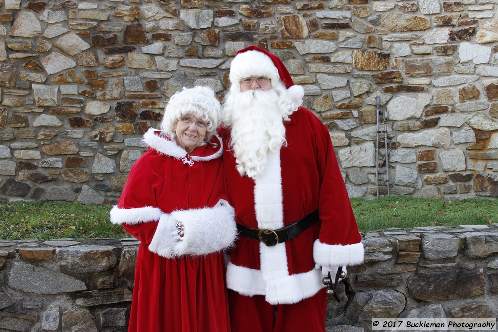 45th Annual Mayors Christmas Parade 2017\nPhotography by: Buckleman Photography\nall images ©2017 Buckleman Photography\nThe images displayed here are of low resolution;\nReprints available, please contact us: \ngerard@bucklemanphotography.com\n410.608.7990\nbucklemanphotography.com\n8007.CR2