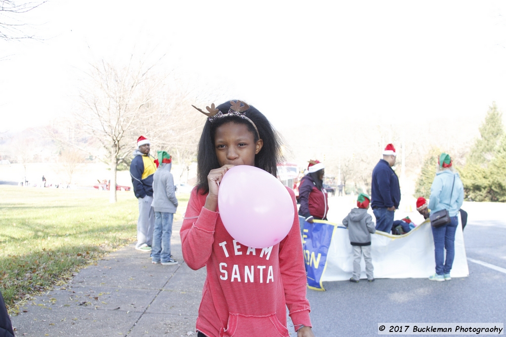 45th Annual Mayors Christmas Parade 2017\nPhotography by: Buckleman Photography\nall images ©2017 Buckleman Photography\nThe images displayed here are of low resolution;\nReprints available, please contact us: \ngerard@bucklemanphotography.com\n410.608.7990\nbucklemanphotography.com\n8187.CR2