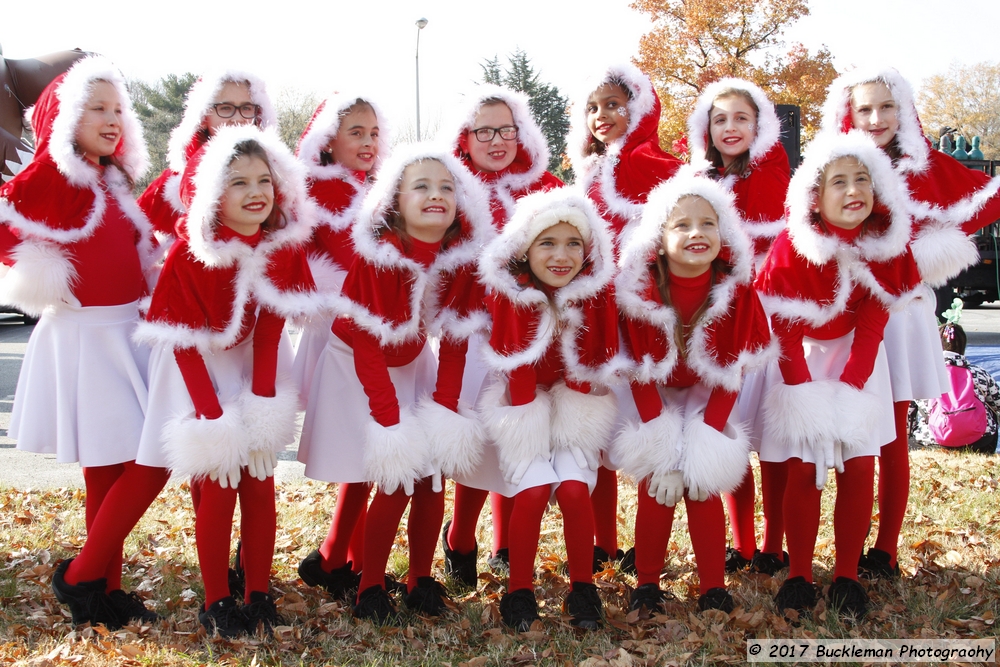 45th Annual Mayors Christmas Parade 2017\nPhotography by: Buckleman Photography\nall images ©2017 Buckleman Photography\nThe images displayed here are of low resolution;\nReprints available, please contact us: \ngerard@bucklemanphotography.com\n410.608.7990\nbucklemanphotography.com\n8233.CR2