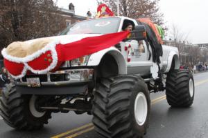 46th Annual Mayors Christmas Parade 2018\nPhotography by: Buckleman Photography\nall images ©2018 Buckleman Photography\nThe images displayed here are of low resolution;\nReprints available, please contact us:\ngerard@bucklemanphotography.com\n410.608.7990\nbucklemanphotography.com\n0022a.CR2