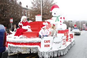 46th Annual Mayors Christmas Parade 2018\nPhotography by: Buckleman Photography\nall images ©2018 Buckleman Photography\nThe images displayed here are of low resolution;\nReprints available, please contact us:\ngerard@bucklemanphotography.com\n410.608.7990\nbucklemanphotography.com\n0061a.CR2