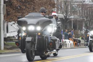 46th Annual Mayors Christmas Parade 2018\nPhotography by: Buckleman Photography\nall images ©2018 Buckleman Photography\nThe images displayed here are of low resolution;\nReprints available, please contact us:\ngerard@bucklemanphotography.com\n410.608.7990\nbucklemanphotography.com\n0114a.CR2