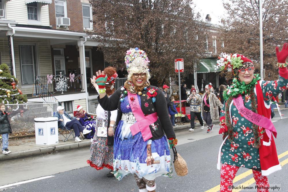 46th Annual Mayors Christmas Parade 2018\nPhotography by: Buckleman Photography\nall images ©2018 Buckleman Photography\nThe images displayed here are of low resolution;\nReprints available, please contact us:\ngerard@bucklemanphotography.com\n410.608.7990\nbucklemanphotography.com\n0189.CR2