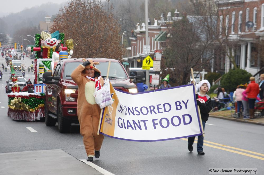 46th Annual Mayors Christmas Parade 2018\nPhotography by: Buckleman Photography\nall images ©2018 Buckleman Photography\nThe images displayed here are of low resolution;\nReprints available, please contact us:\ngerard@bucklemanphotography.com\n410.608.7990\nbucklemanphotography.com\n9812.CR2