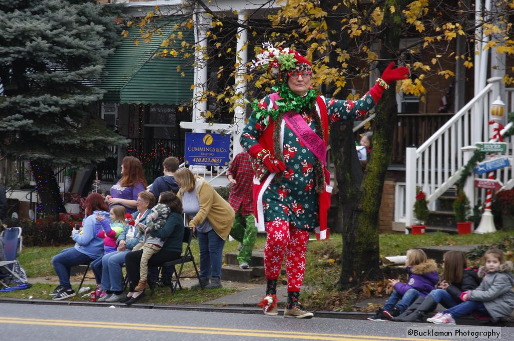 46th Annual Mayors Christmas Parade 2018\nPhotography by: Buckleman Photography\nall images ©2018 Buckleman Photography\nThe images displayed here are of low resolution;\nReprints available, please contact us:\ngerard@bucklemanphotography.com\n410.608.7990\nbucklemanphotography.com\n9888.CR2