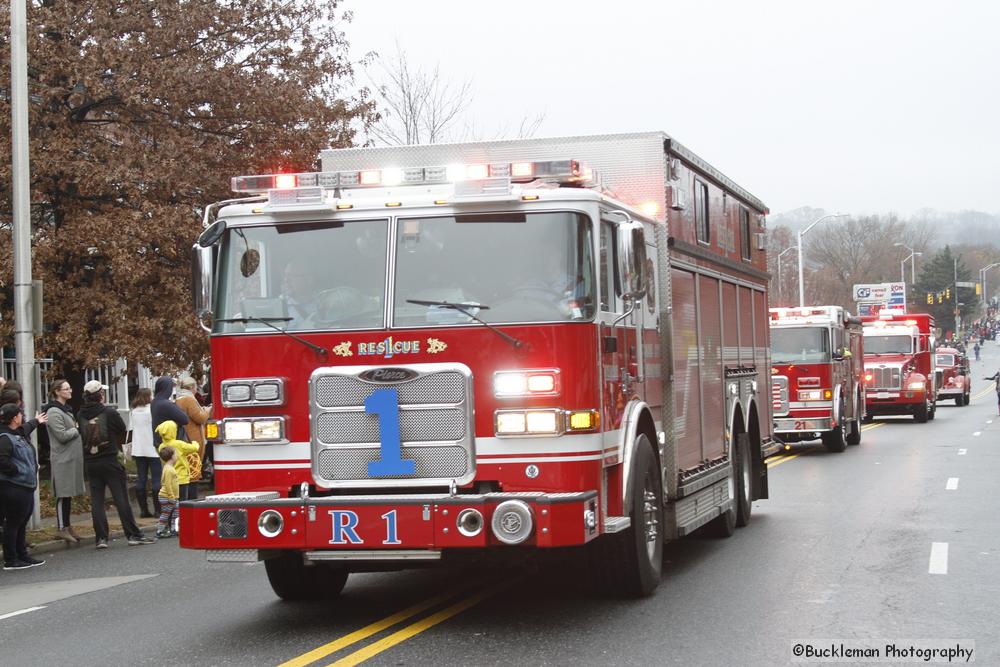 46th Annual Mayors Christmas Parade 2018\nPhotography by: Buckleman Photography\nall images ©2018 Buckleman Photography\nThe images displayed here are of low resolution;\nReprints available, please contact us:\ngerard@bucklemanphotography.com\n410.608.7990\nbucklemanphotography.com\n_MG_0594.CR2