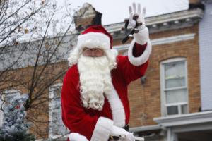 46th Annual Mayors Christmas Parade 2018\nPhotography by: Buckleman Photography\nall images ©2018 Buckleman Photography\nThe images displayed here are of low resolution;\nReprints available, please contact us:\ngerard@bucklemanphotography.com\n410.608.7990\nbucklemanphotography.com\n0352.CR2