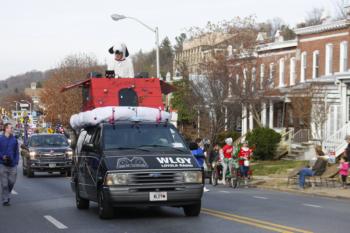 47th Annual Mayors Christmas Parade 2019\nPhotography by: Buckleman Photography\nall images ©2019 Buckleman Photography\nThe images displayed here are of low resolution;\nReprints available, please contact us:\ngerard@bucklemanphotography.com\n410.608.7990\nbucklemanphotography.com\n0685.CR2