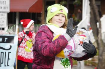 47th Annual Mayors Christmas Parade 2019\nPhotography by: Buckleman Photography\nall images ©2019 Buckleman Photography\nThe images displayed here are of low resolution;\nReprints available, please contact us:\ngerard@bucklemanphotography.com\n410.608.7990\nbucklemanphotography.com\n0776.CR2