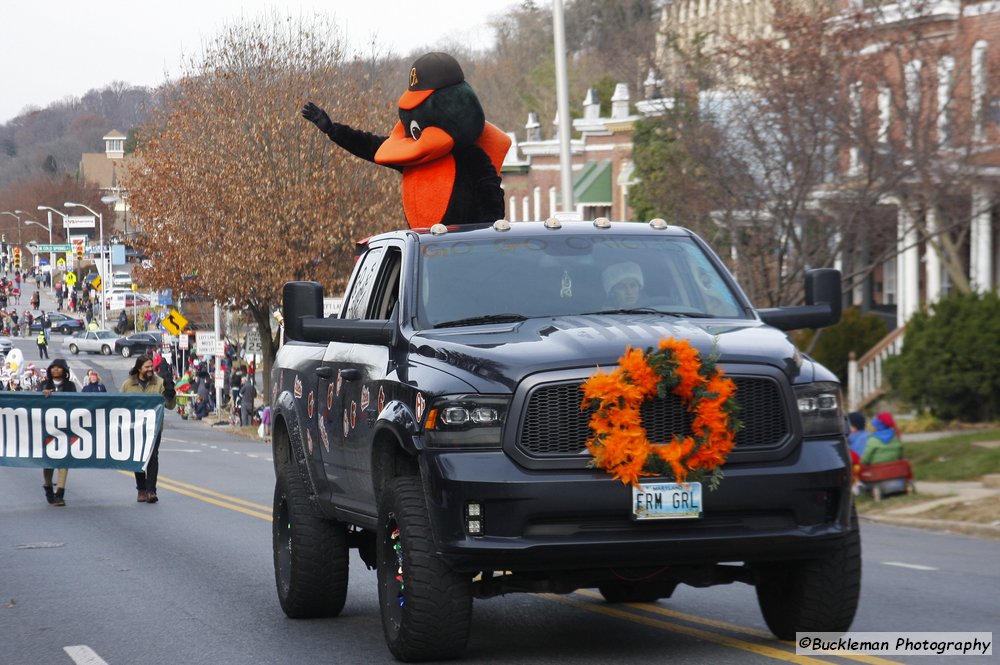 47th Annual Mayors Christmas Parade 2019\nPhotography by: Buckleman Photography\nall images ©2019 Buckleman Photography\nThe images displayed here are of low resolution;\nReprints available, please contact us:\ngerard@bucklemanphotography.com\n410.608.7990\nbucklemanphotography.com\n0788.CR2