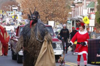 47th Annual Mayors Christmas Parade 2019\nPhotography by: Buckleman Photography\nall images ©2019 Buckleman Photography\nThe images displayed here are of low resolution;\nReprints available, please contact us:\ngerard@bucklemanphotography.com\n410.608.7990\nbucklemanphotography.com\n0820.CR2