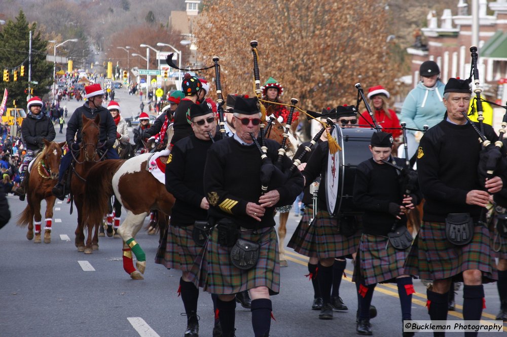 47th Annual Mayors Christmas Parade 2019\nPhotography by: Buckleman Photography\nall images ©2019 Buckleman Photography\nThe images displayed here are of low resolution;\nReprints available, please contact us:\ngerard@bucklemanphotography.com\n410.608.7990\nbucklemanphotography.com\n0871.CR2