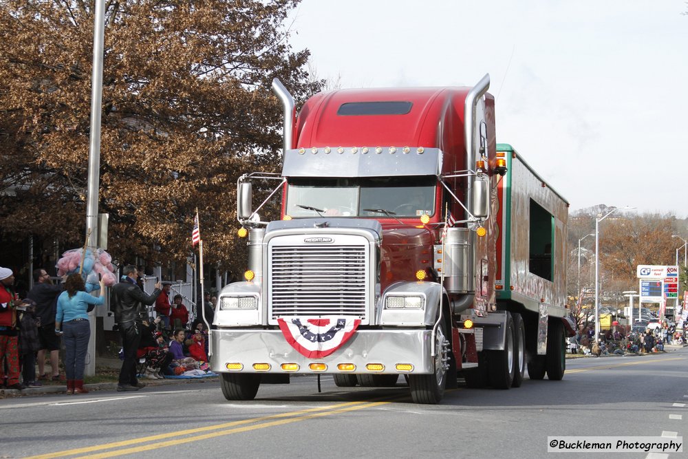 47th Annual Mayors Christmas Parade 2019\nPhotography by: Buckleman Photography\nall images ©2019 Buckleman Photography\nThe images displayed here are of low resolution;\nReprints available, please contact us:\ngerard@bucklemanphotography.com\n410.608.7990\nbucklemanphotography.com\n3585.CR2