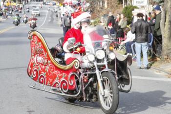 47th Annual Mayors Christmas Parade 2019\nPhotography by: Buckleman Photography\nall images ©2019 Buckleman Photography\nThe images displayed here are of low resolution;\nReprints available, please contact us:\ngerard@bucklemanphotography.com\n410.608.7990\nbucklemanphotography.com\n3590.CR2