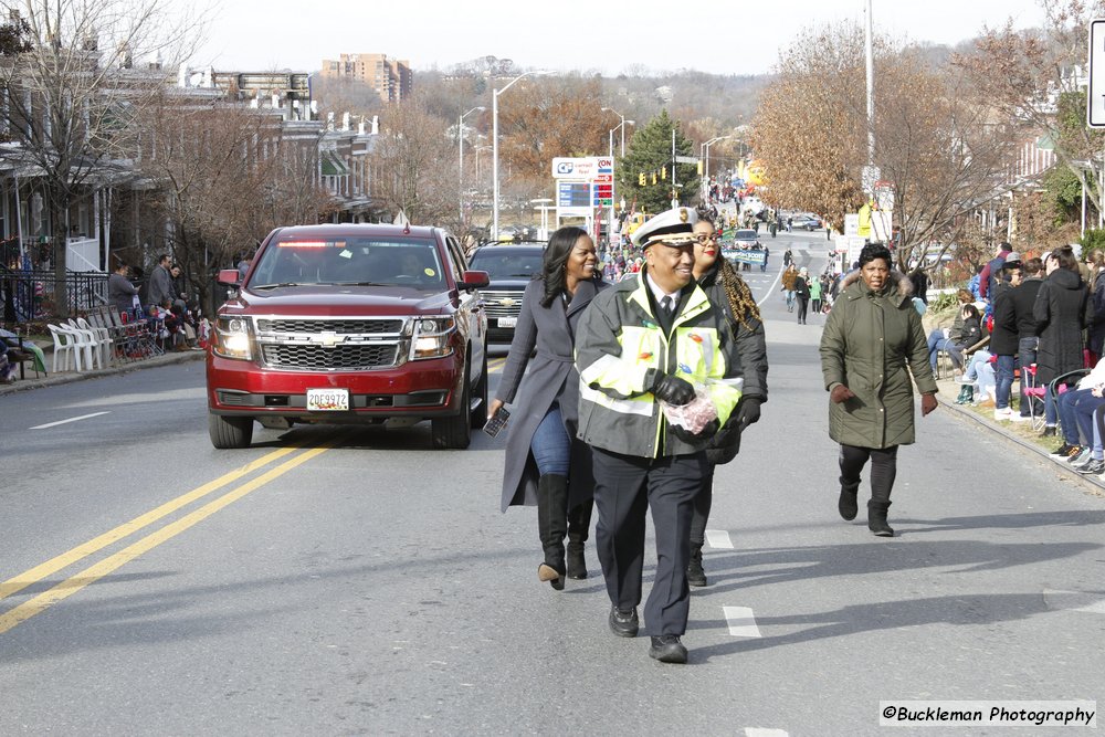 47th Annual Mayors Christmas Parade 2019\nPhotography by: Buckleman Photography\nall images ©2019 Buckleman Photography\nThe images displayed here are of low resolution;\nReprints available, please contact us:\ngerard@bucklemanphotography.com\n410.608.7990\nbucklemanphotography.com\n3630.CR2