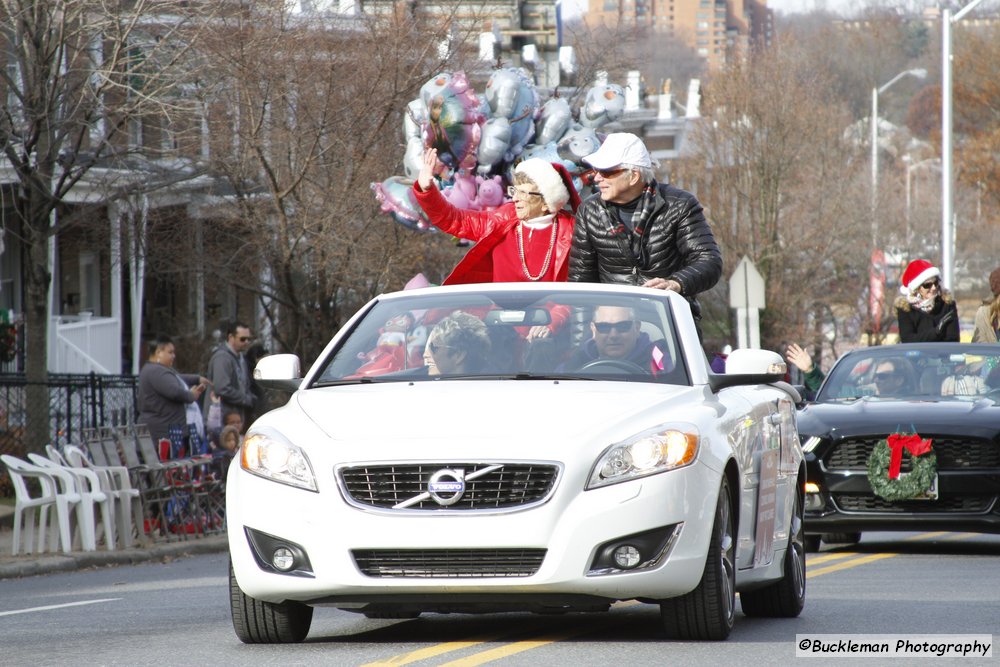 47th Annual Mayors Christmas Parade 2019\nPhotography by: Buckleman Photography\nall images ©2019 Buckleman Photography\nThe images displayed here are of low resolution;\nReprints available, please contact us:\ngerard@bucklemanphotography.com\n410.608.7990\nbucklemanphotography.com\n3635.CR2