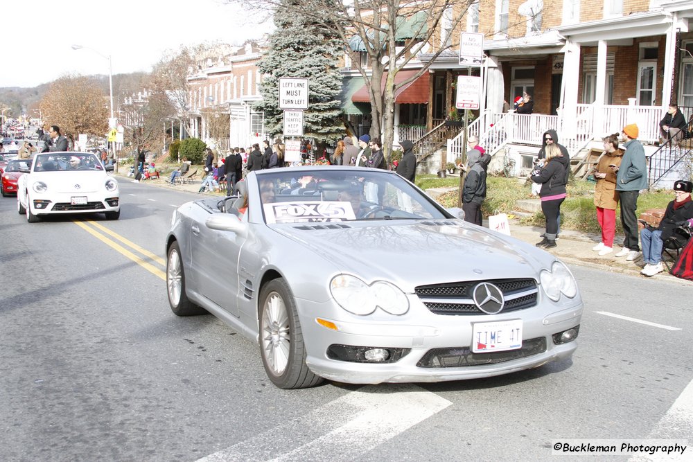 47th Annual Mayors Christmas Parade 2019\nPhotography by: Buckleman Photography\nall images ©2019 Buckleman Photography\nThe images displayed here are of low resolution;\nReprints available, please contact us:\ngerard@bucklemanphotography.com\n410.608.7990\nbucklemanphotography.com\n3679.CR2