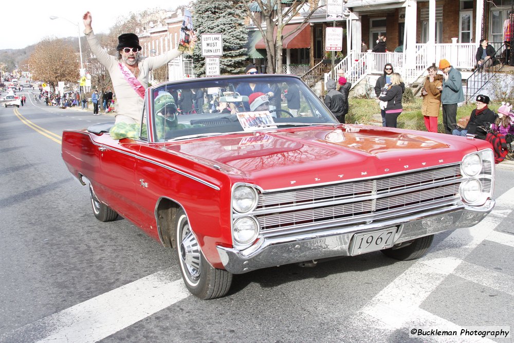 47th Annual Mayors Christmas Parade 2019\nPhotography by: Buckleman Photography\nall images ©2019 Buckleman Photography\nThe images displayed here are of low resolution;\nReprints available, please contact us:\ngerard@bucklemanphotography.com\n410.608.7990\nbucklemanphotography.com\n3695.CR2