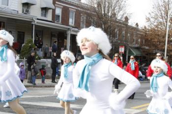 47th Annual Mayors Christmas Parade 2019\nPhotography by: Buckleman Photography\nall images ©2019 Buckleman Photography\nThe images displayed here are of low resolution;\nReprints available, please contact us:\ngerard@bucklemanphotography.com\n410.608.7990\nbucklemanphotography.com\n3713.CR2