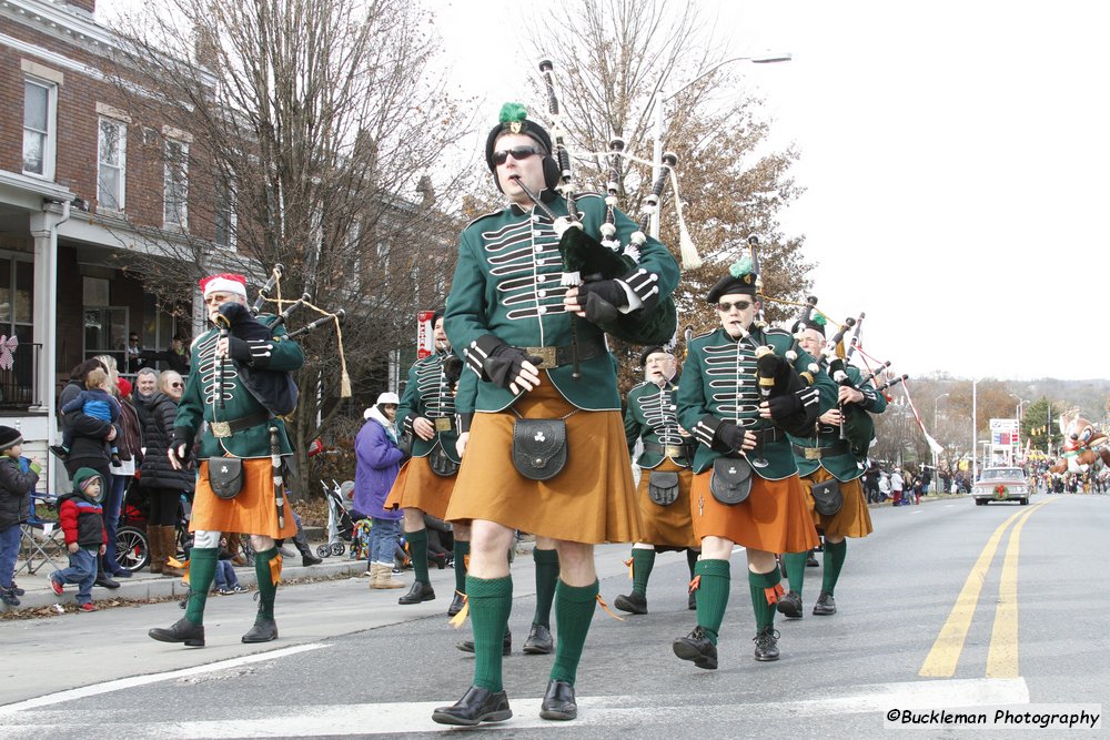 47th Annual Mayors Christmas Parade 2019\nPhotography by: Buckleman Photography\nall images ©2019 Buckleman Photography\nThe images displayed here are of low resolution;\nReprints available, please contact us:\ngerard@bucklemanphotography.com\n410.608.7990\nbucklemanphotography.com\n3799.CR2