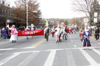 47th Annual Mayors Christmas Parade 2019\nPhotography by: Buckleman Photography\nall images ©2019 Buckleman Photography\nThe images displayed here are of low resolution;\nReprints available, please contact us:\ngerard@bucklemanphotography.com\n410.608.7990\nbucklemanphotography.com\n3815.CR2