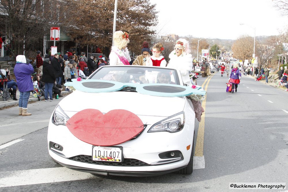 47th Annual Mayors Christmas Parade 2019\nPhotography by: Buckleman Photography\nall images ©2019 Buckleman Photography\nThe images displayed here are of low resolution;\nReprints available, please contact us:\ngerard@bucklemanphotography.com\n410.608.7990\nbucklemanphotography.com\n3852.CR2