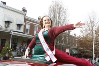 47th Annual Mayors Christmas Parade 2019\nPhotography by: Buckleman Photography\nall images ©2019 Buckleman Photography\nThe images displayed here are of low resolution;\nReprints available, please contact us:\ngerard@bucklemanphotography.com\n410.608.7990\nbucklemanphotography.com\n3924.CR2