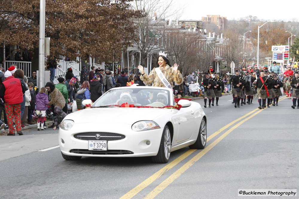 47th Annual Mayors Christmas Parade 2019\nPhotography by: Buckleman Photography\nall images ©2019 Buckleman Photography\nThe images displayed here are of low resolution;\nReprints available, please contact us:\ngerard@bucklemanphotography.com\n410.608.7990\nbucklemanphotography.com\n3932.CR2