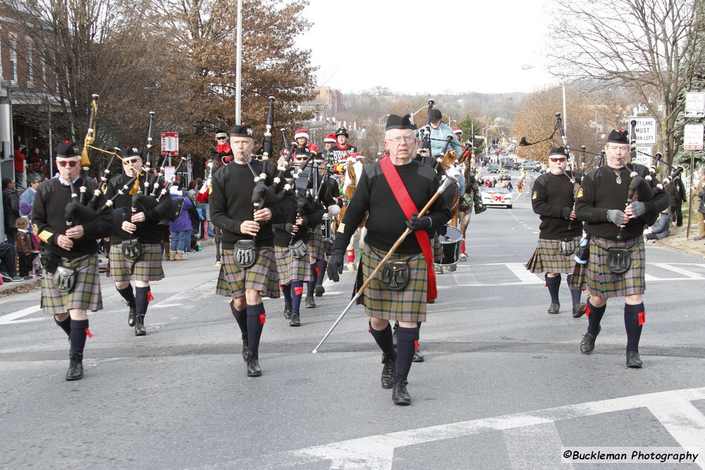 47th Annual Mayors Christmas Parade 2019\nPhotography by: Buckleman Photography\nall images ©2019 Buckleman Photography\nThe images displayed here are of low resolution;\nReprints available, please contact us:\ngerard@bucklemanphotography.com\n410.608.7990\nbucklemanphotography.com\n3937.CR2