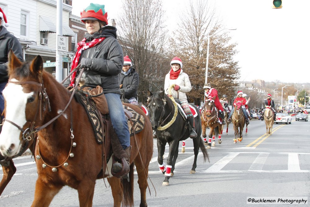 47th Annual Mayors Christmas Parade 2019\nPhotography by: Buckleman Photography\nall images ©2019 Buckleman Photography\nThe images displayed here are of low resolution;\nReprints available, please contact us:\ngerard@bucklemanphotography.com\n410.608.7990\nbucklemanphotography.com\n3942.CR2