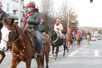 47th Annual Mayors Christmas Parade 2019\nPhotography by: Buckleman Photography\nall images ©2019 Buckleman Photography\nThe images displayed here are of low resolution;\nReprints available, please contact us:\ngerard@bucklemanphotography.com\n410.608.7990\nbucklemanphotography.com\n3942.CR2