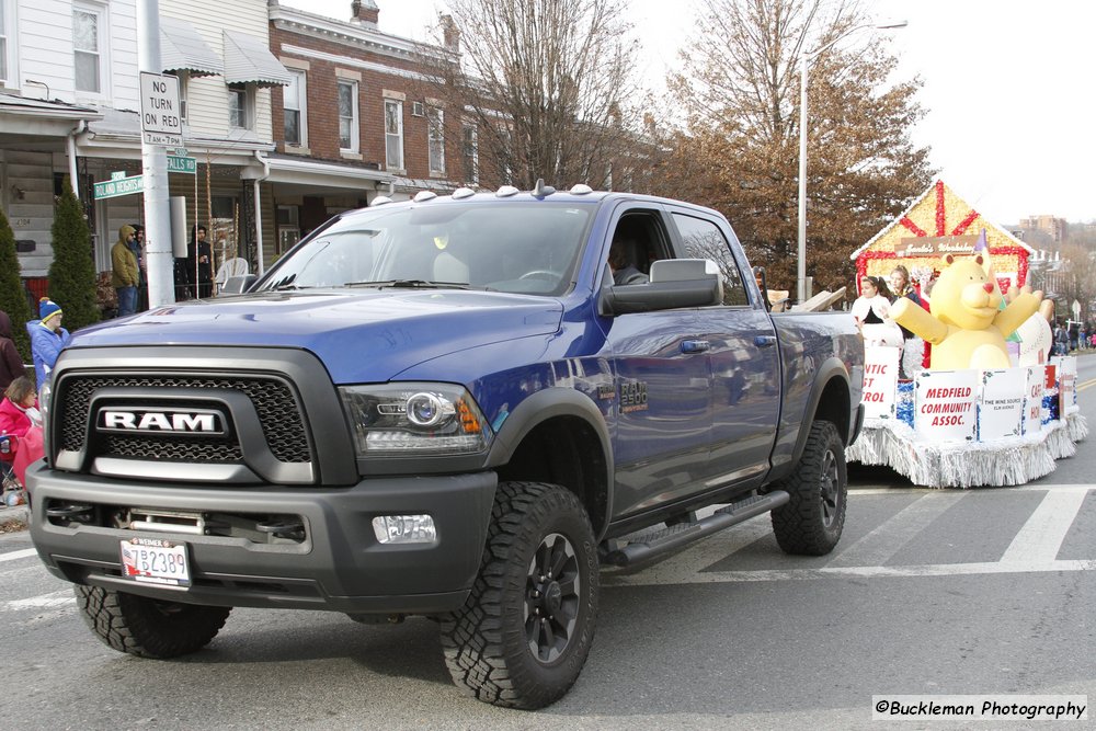 47th Annual Mayors Christmas Parade 2019\nPhotography by: Buckleman Photography\nall images ©2019 Buckleman Photography\nThe images displayed here are of low resolution;\nReprints available, please contact us:\ngerard@bucklemanphotography.com\n410.608.7990\nbucklemanphotography.com\n3991.CR2