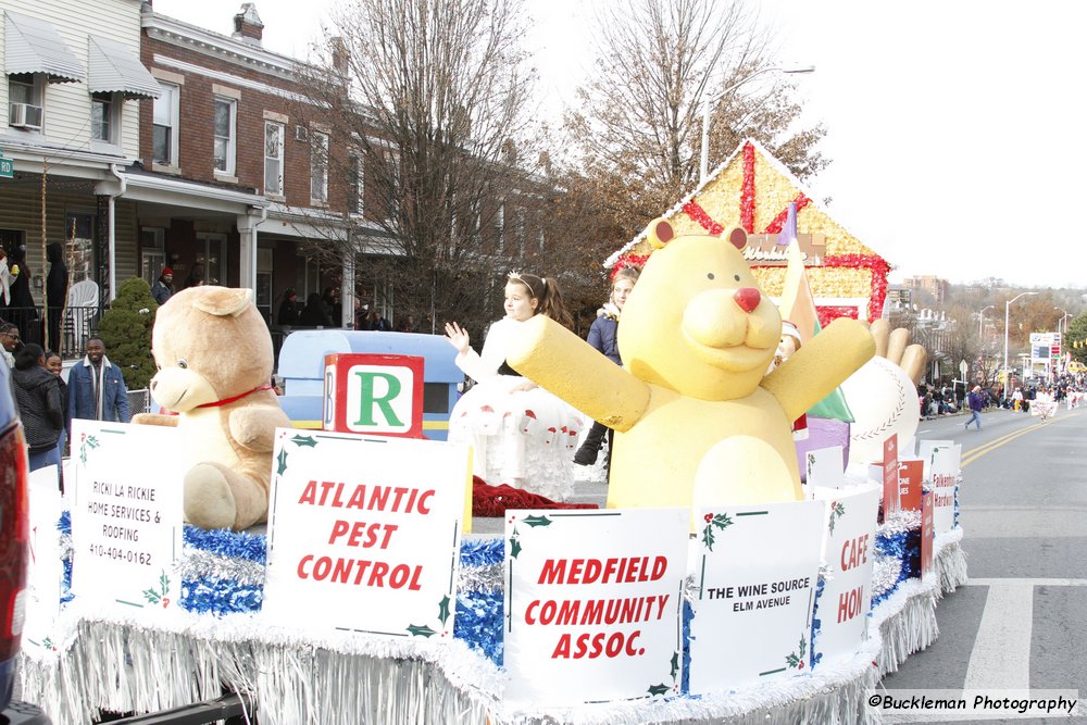 47th Annual Mayors Christmas Parade 2019\nPhotography by: Buckleman Photography\nall images ©2019 Buckleman Photography\nThe images displayed here are of low resolution;\nReprints available, please contact us:\ngerard@bucklemanphotography.com\n410.608.7990\nbucklemanphotography.com\n3992.CR2