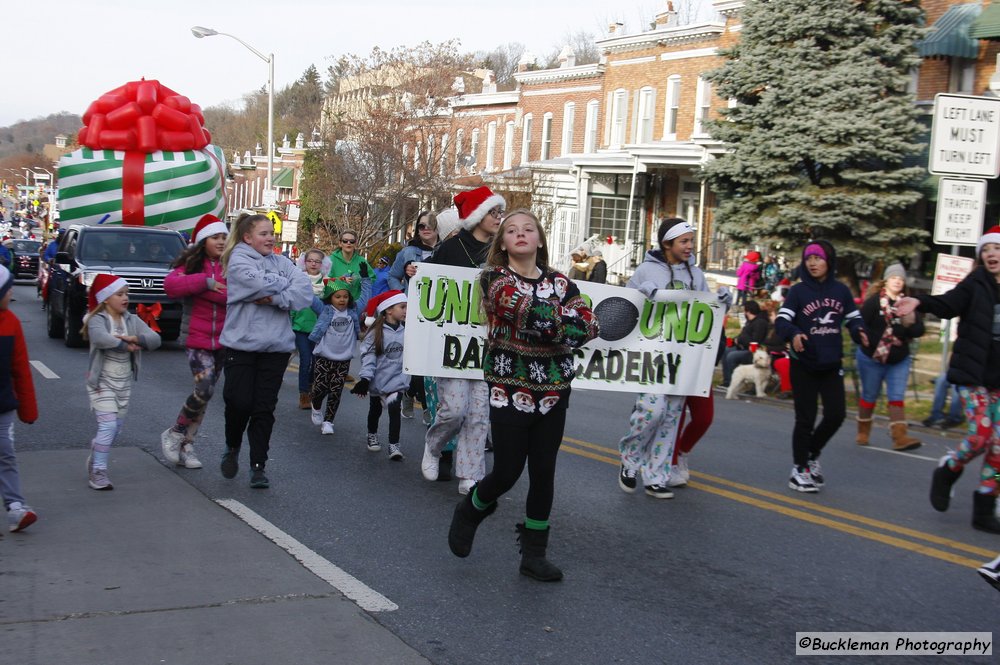 47th Annual Mayors Christmas Parade 2019\nPhotography by: Buckleman Photography\nall images ©2019 Buckleman Photography\nThe images displayed here are of low resolution;\nReprints available, please contact us:\ngerard@bucklemanphotography.com\n410.608.7990\nbucklemanphotography.com\n1134.CR2
