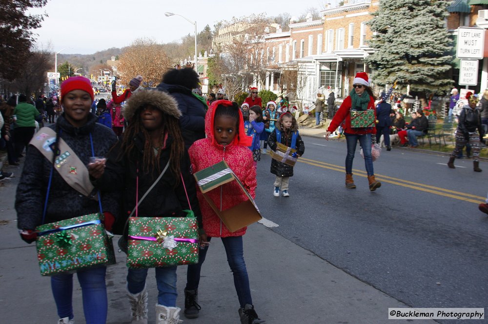47th Annual Mayors Christmas Parade 2019\nPhotography by: Buckleman Photography\nall images ©2019 Buckleman Photography\nThe images displayed here are of low resolution;\nReprints available, please contact us:\ngerard@bucklemanphotography.com\n410.608.7990\nbucklemanphotography.com\n1155.CR2