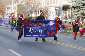 47th Annual Mayors Christmas Parade 2019\nPhotography by: Buckleman Photography\nall images ©2019 Buckleman Photography\nThe images displayed here are of low resolution;\nReprints available, please contact us:\ngerard@bucklemanphotography.com\n410.608.7990\nbucklemanphotography.com\n1252.CR2